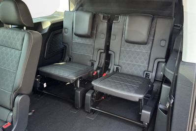 Ford Tourneo Connect Grand Titanium PHEV A6