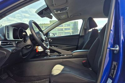 Hyundai Elantra 1.6 Smart DCT