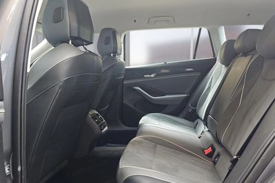 Volkswagen Passat 1.5 TSI  DSG