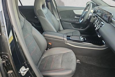 Mercedes Klasa A 220 4MATIC AMG Line