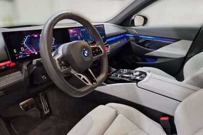 BMW Seria 5 530e xDrive PHEV M Sport aut