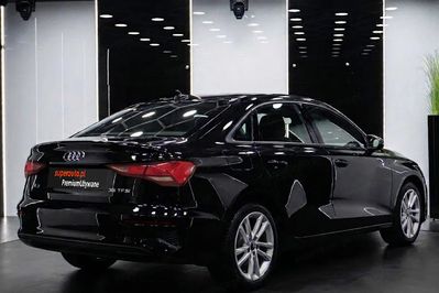 Audi A3 35 TFSI mHEV S tronic