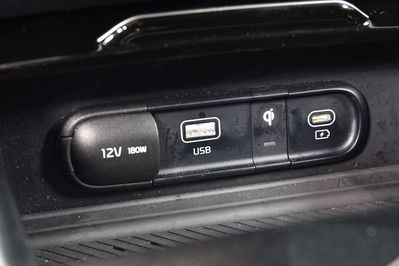 Kia Sportage 1.6 T-GDI HEV Business Line 4WD aut