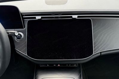 Mercedes Klasa E 200 4-Matic AMG