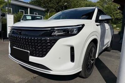DFSK E5 Prestige 1.5  PHEV E-CVT