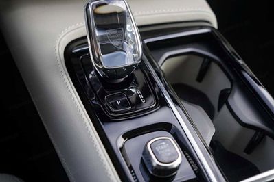 Volvo V90 T6 AWD Plug-In Hybrid Plus Bright
