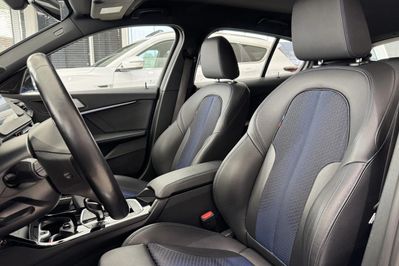 BMW Seria 1 118i M Sport