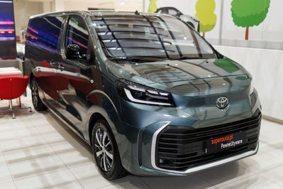 Toyota Proace Verso Long L2H1 Business