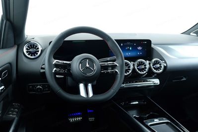 Mercedes GLA 200  AMG Line