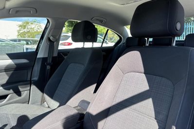 Volkswagen Passat Business 1.5 TSI EVO  DSG