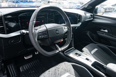 Opel Mokka GS S&S eDTC6 1.2 T mHEV