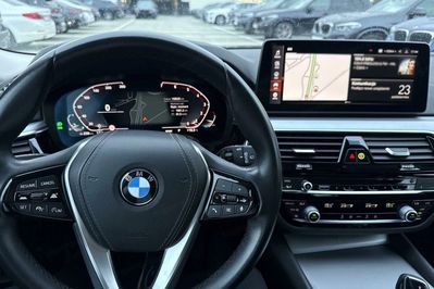 BMW Seria 5 530i xDrive mHEV sport-aut