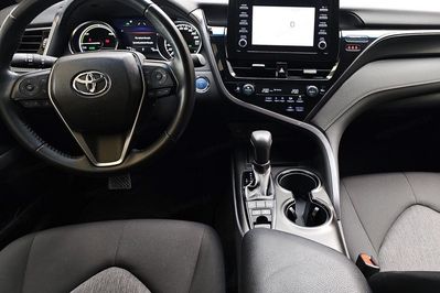 Toyota Camry 2.5 Hybrid Comfort