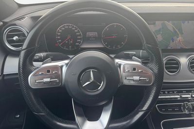 Mercedes Klasa E 220 d 4-Matic 9G-TRONIC