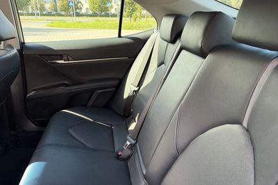 Toyota Camry 2.5 Hybrid Executive Cvt
