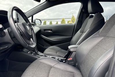 Toyota Corolla 1.8 Hybrid Style