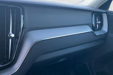 Volvo XC60 B4 D Plus Dark aut