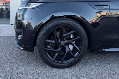 Land Rover Range Rover Sport 3.0 D300 Dynamic SE