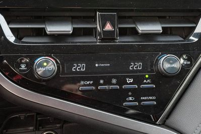 Toyota Camry 2.5 Hybrid