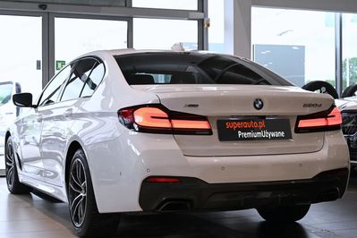 BMW Seria 5 520d xDrive M Sport
