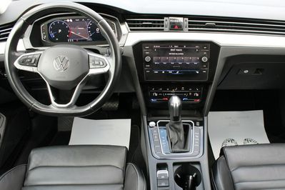 Volkswagen Passat 1.5 TSI EVO Elegance DSG