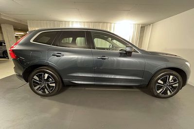 Volvo XC60 B5 AWD Plus Bright