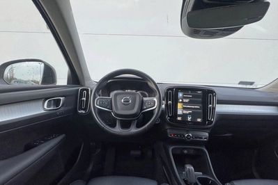 Volvo XC40 T5 Plug-In Hybrid Momentum Pro aut