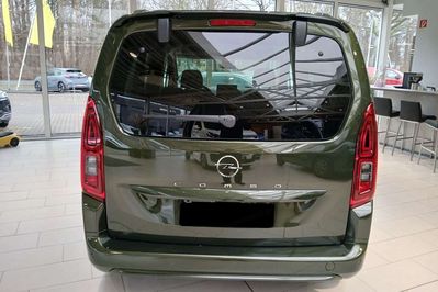 Opel Combo Kombi M L1H1 EAT8