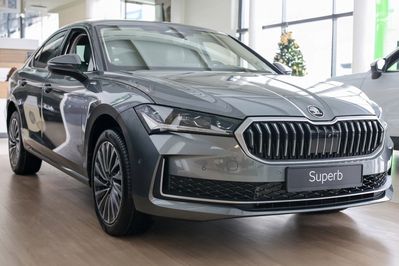 Skoda Superb L&K 2.0 TSI DSG