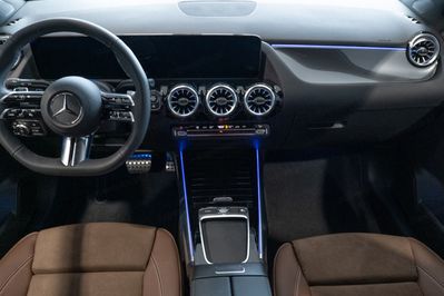 Mercedes GLA 200  AMG Line