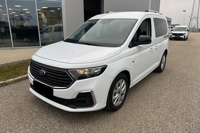 Ford Tourneo Connect L1H1 Titanium A7