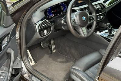 BMW Seria 5 540i M Sport