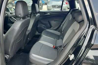 Opel Astra 1.4 T Elegance