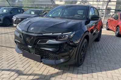 Alfa Romeo Junior 1.2 Ibrida