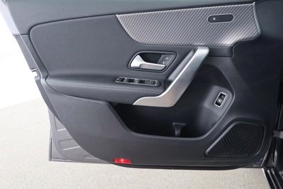 Mercedes Klasa A 250 e PHEV Progressive 8G-DCT