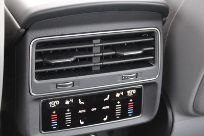 Audi Q8 SQ8 TFSI quattro