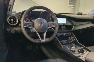 Alfa Romeo Giulia 2.0 Turbo Super aut