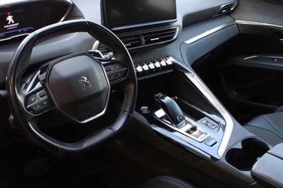 Peugeot 3008 1.5 BlueHDi Allure Pack