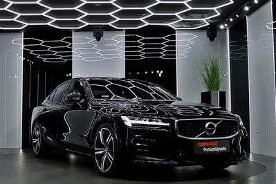 Volvo S60 B4 B R-Design aut