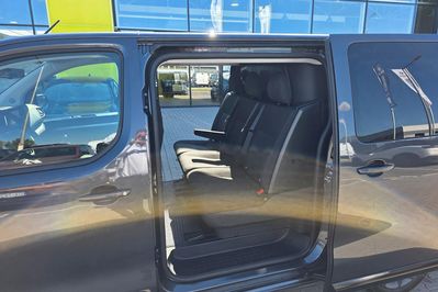 Opel Vivaro XL L2H1 EAT8 Zabudowa Brygadowa