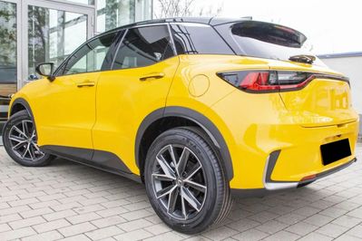 Lexus LBX Emotion 1.5 Hybrid