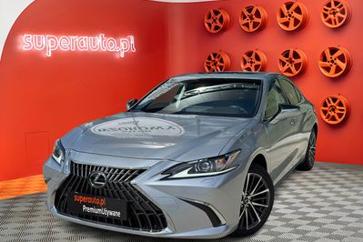 Lexus ES 300h Business Edition