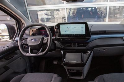 Ford Tourneo Custom L2 VA  Active