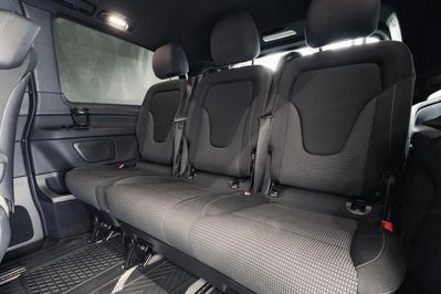 Mercedes V Klasa 300 d 4-Matic  9G-Tronic (długi)