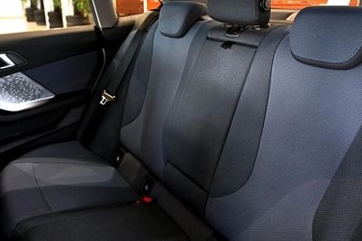 BMW Seria 2 220