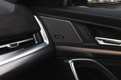 BMW iX2 eDrive20 M Sport