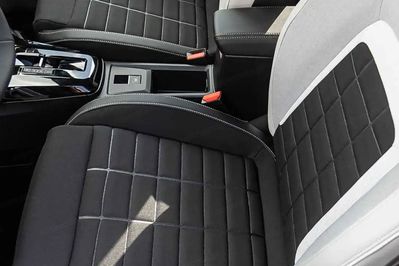 Citroen C3 Max 1.2 mHEV