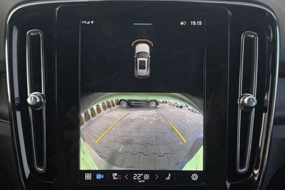 Volvo XC40 82kWh Recharge Twin AWD Plus aut