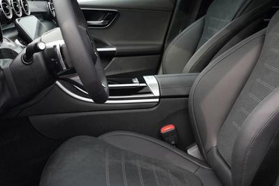 Mercedes Klasa C 180 Business Edition