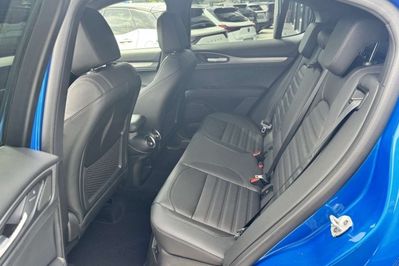 Alfa Romeo Stelvio Turbo Veloce Q4